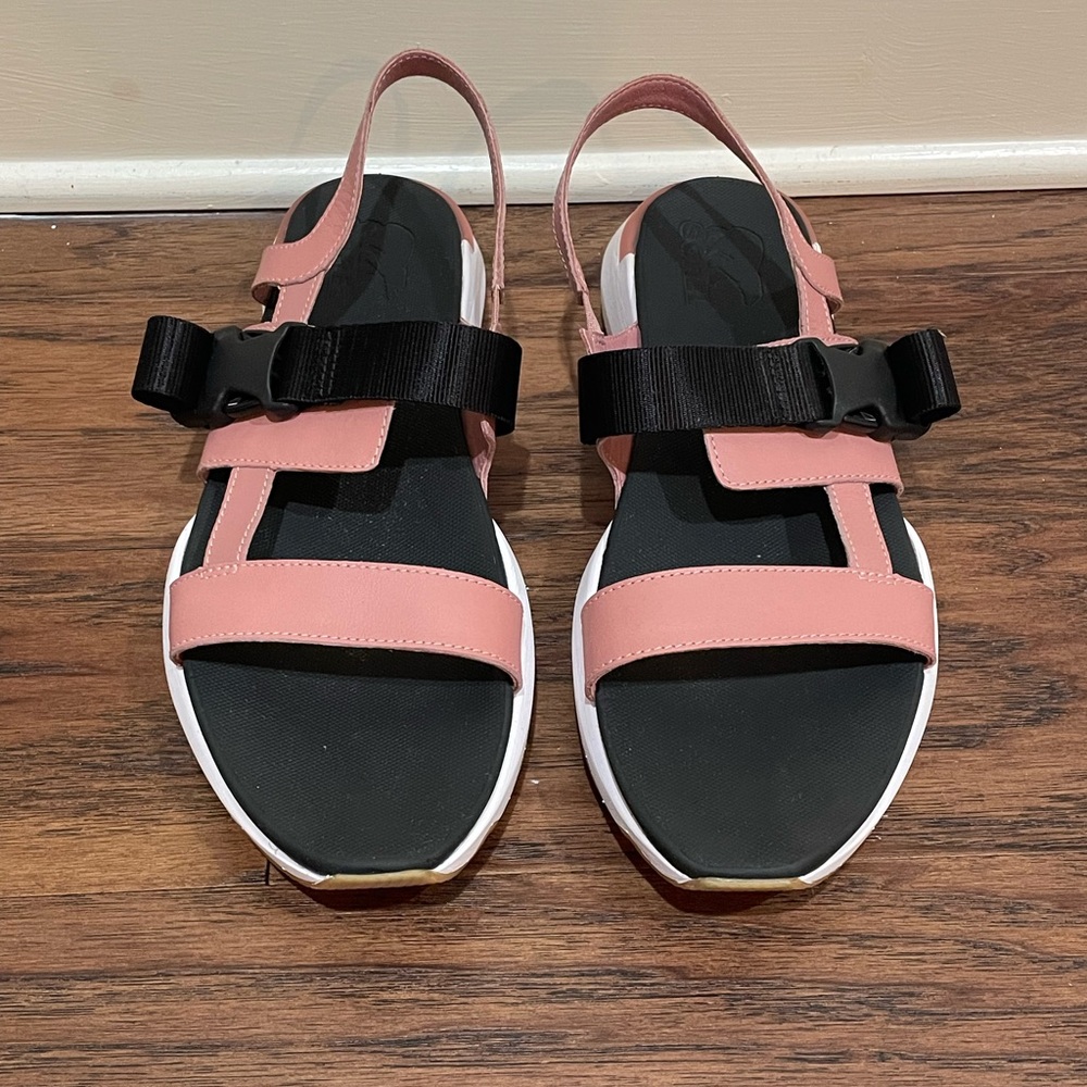 Sorel Women's Kinetic Impact Sling Sandals Size 11